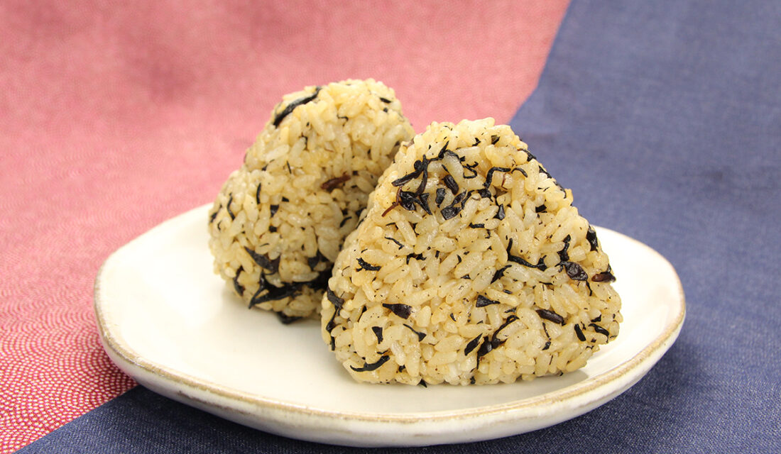 天神屋　しそひじきご飯むすび　おにぎり　おむすび